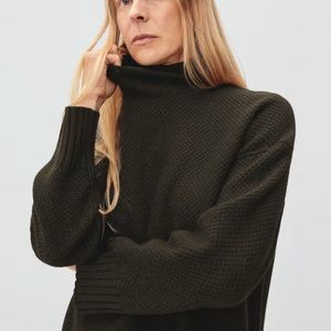 Everlane Cashmere Stroopwaffle Sweater